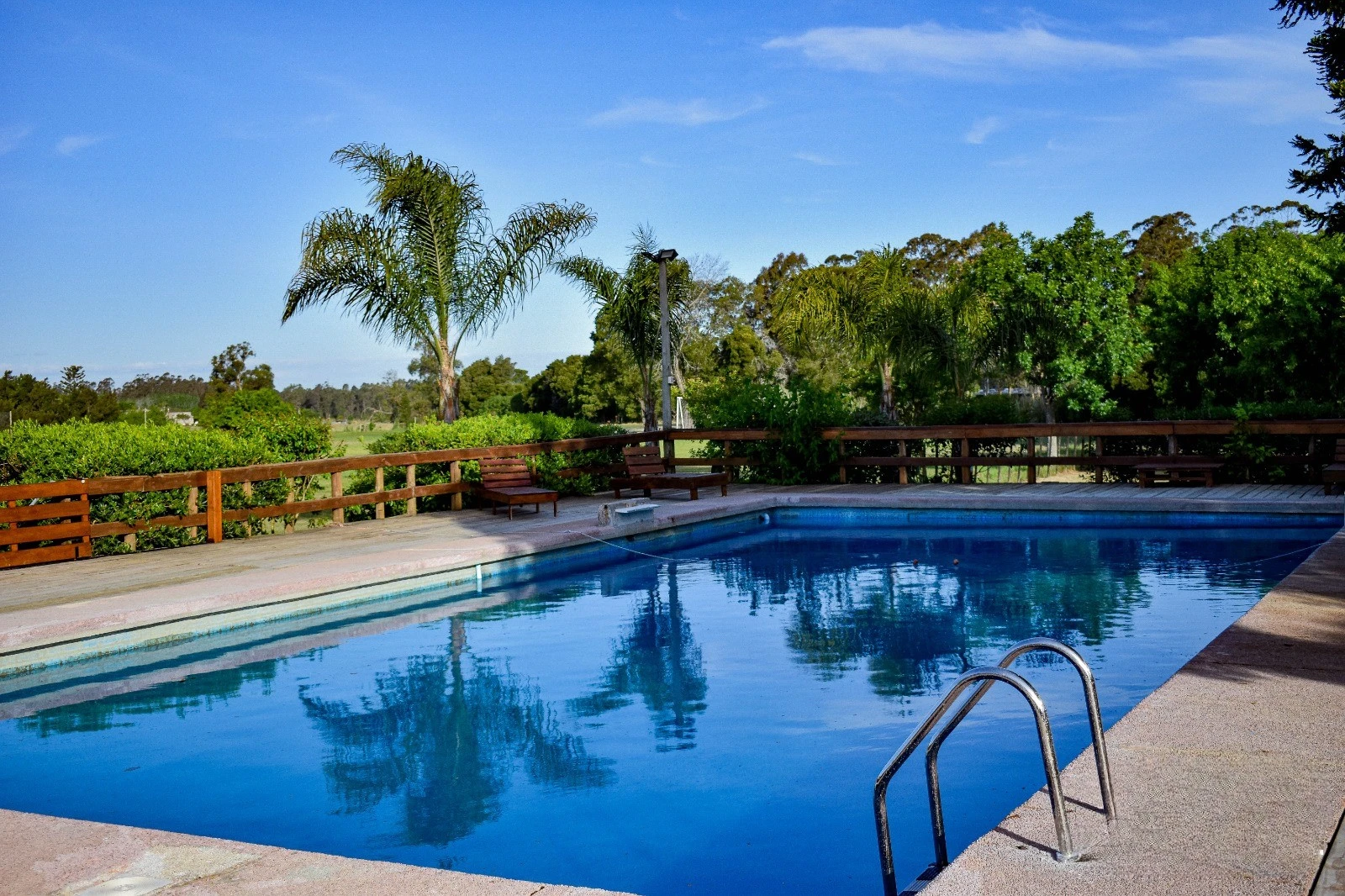 Piscina del complejo